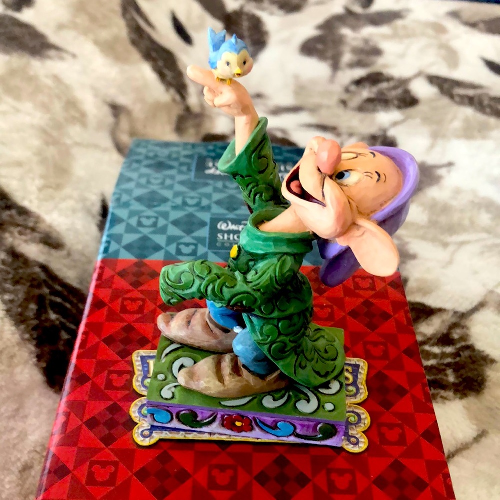 Walt Disney showcase collection Dopey